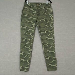 Maurices Skinny Jeans Green Camouflage Sz Large